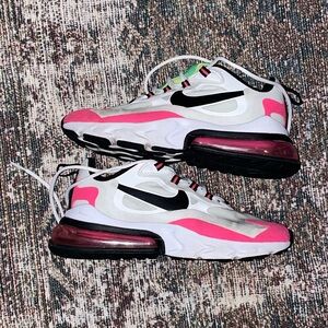 Nike Air Max 270 Sneakers